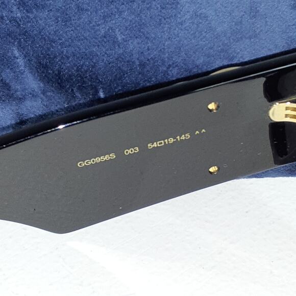 Gucci Eyewear Gg-Logo Black Oversized Square Acetate Sunglasses Size OS - Picture 3 of 5